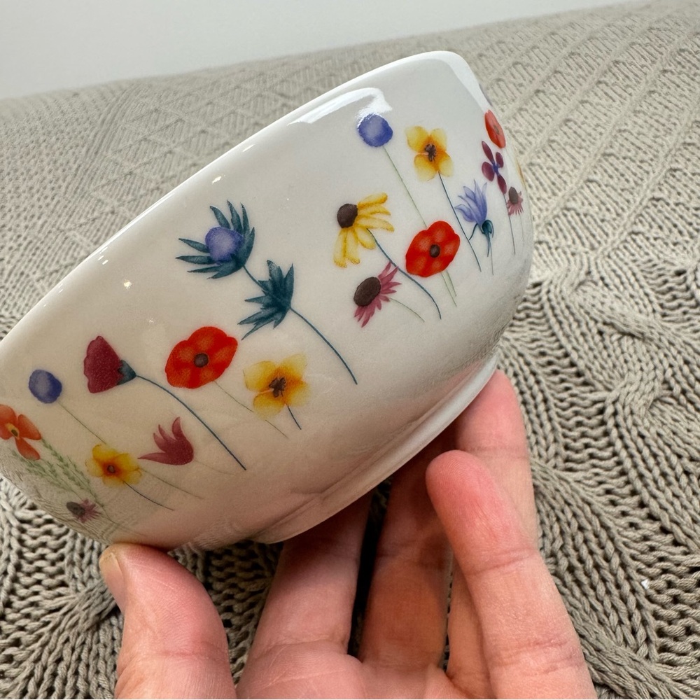 Disney Winnie the Pooh Golden Flowers Cereal or Soup Bowl - Picture 4 of 8